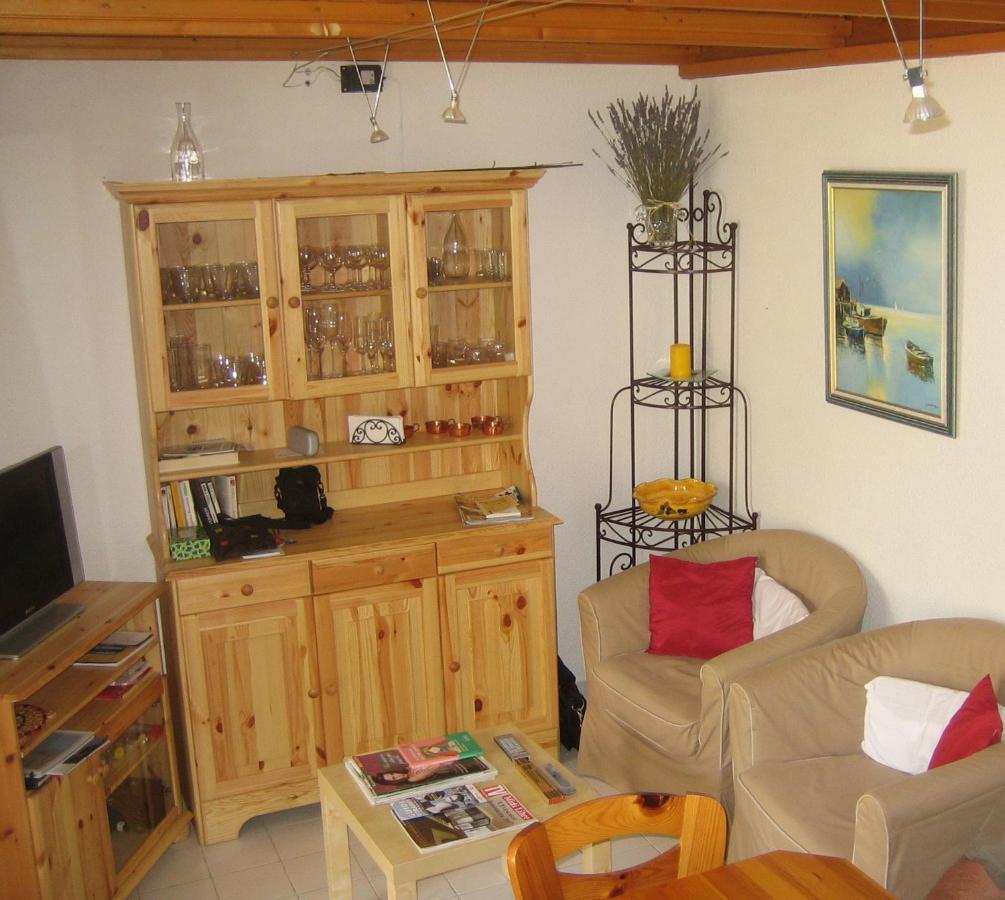 - Maison De Vias